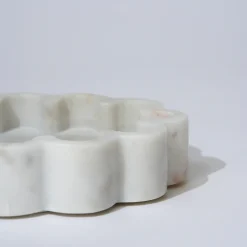 Marble Oval Ribbed Catchall White Marle
