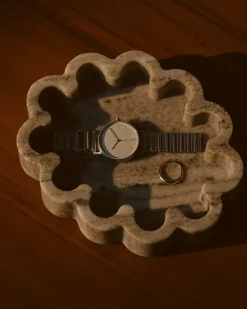 Marble Oval Ribbed Catchall White Marle