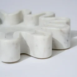Marble Round Squiggle Catchall White Marle