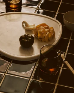 Marble Tray Oblong White Marle