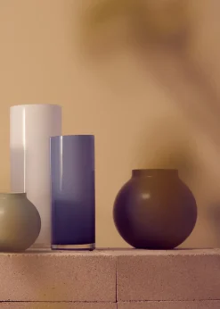 Opal Ball Vase Ash (M)