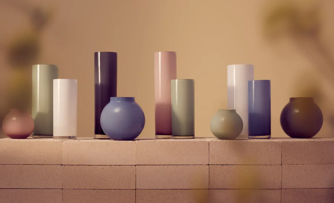 Opal Pillar Vase Ash (M)