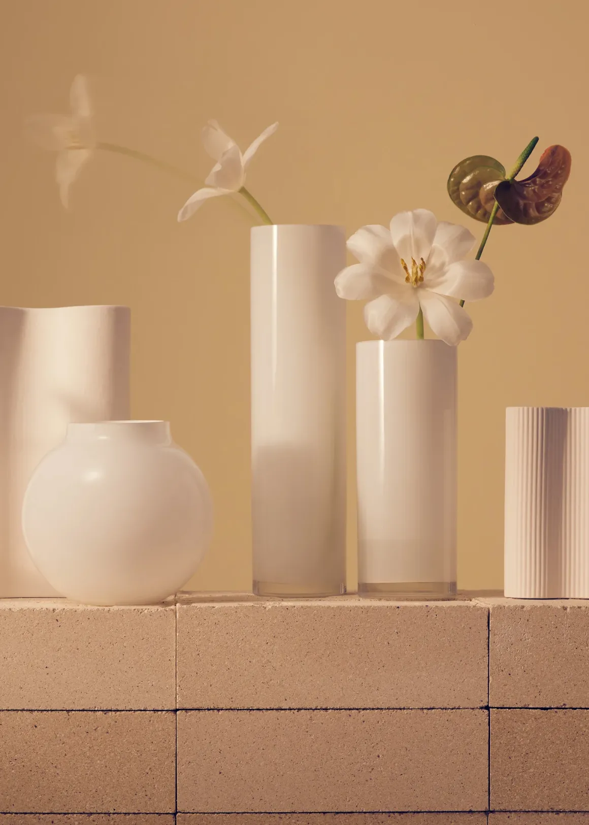 Opal Pillar Vase White (XL)