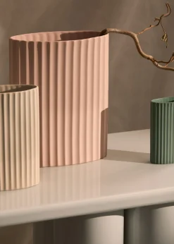 Ripple Oval Vase Icy Pink (L)