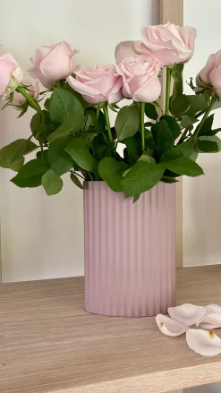 Ripple Oval Vase Lilac (M)