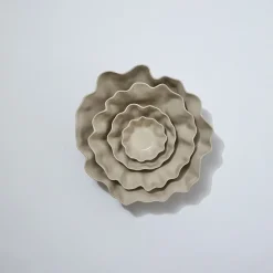 Ruffle Bowl Chalk White (S)