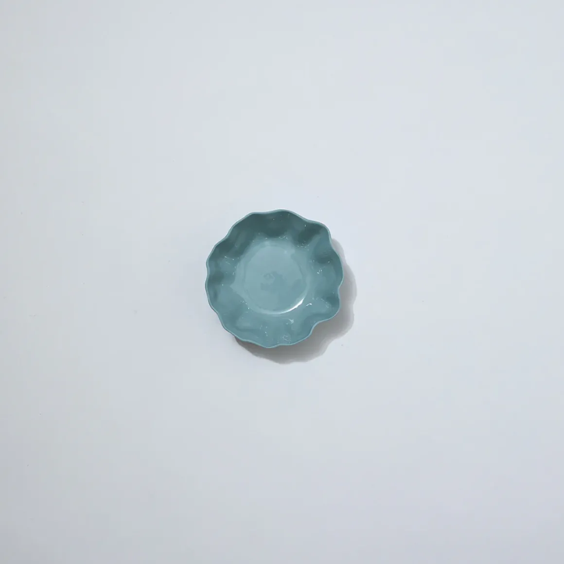 Ruffle Bowl Light Blue (S)
