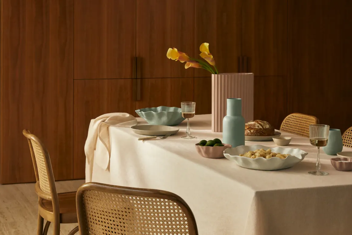 Ruffle Bowl Light Blue (S)