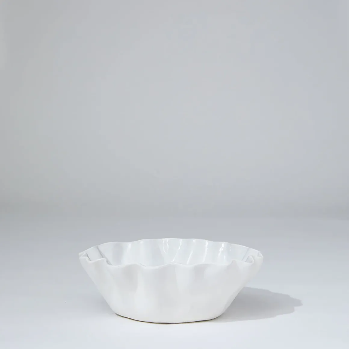 Ruffle Bowl Snow White (M)