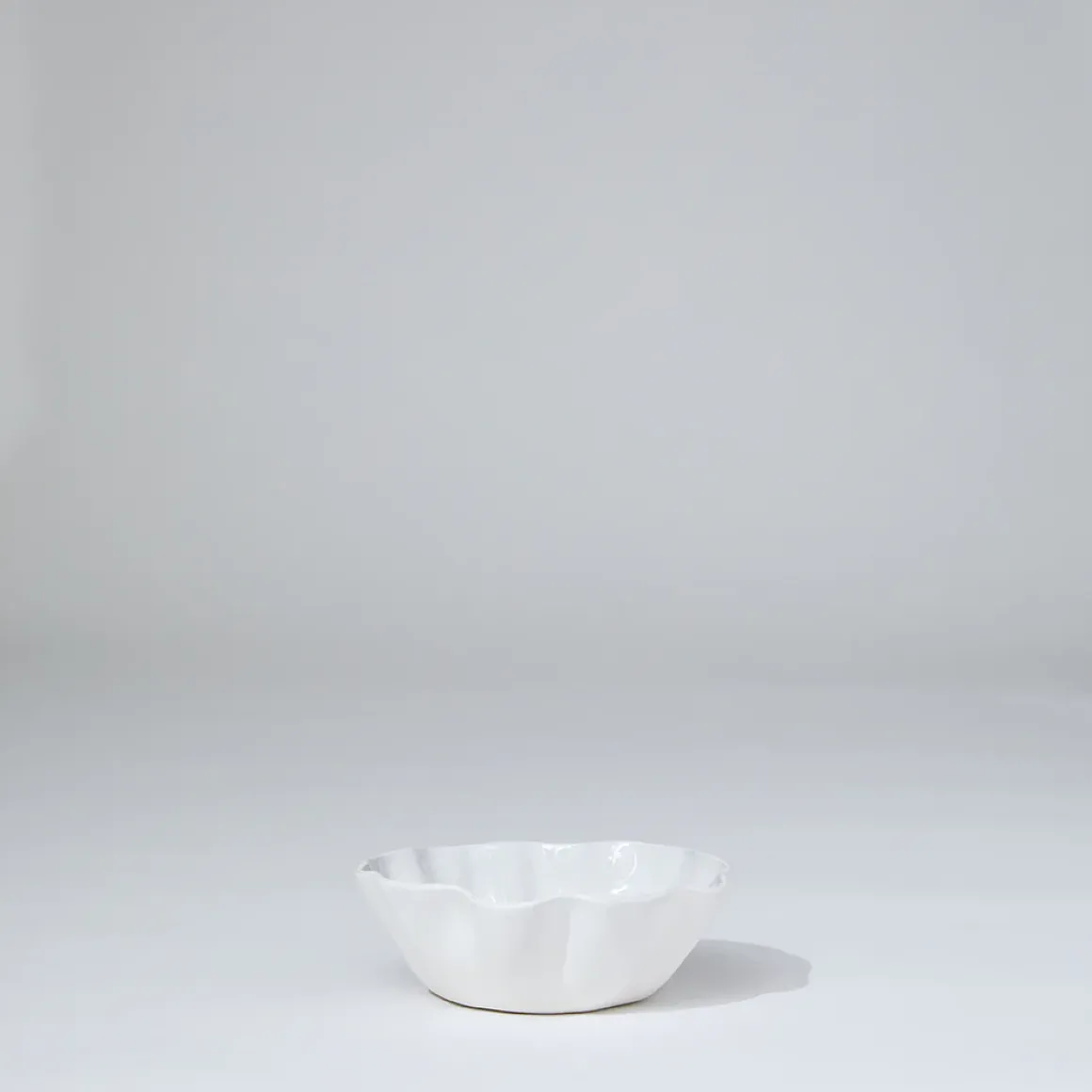 Ruffle Bowl Snow White (S)