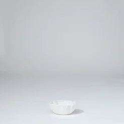 Ruffle Bowl Snow White (XS)