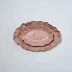 Ruffle Rectangle Platter Icy Pink (M)